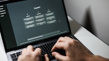 Equipo de OpenAI estudia los posibles riesgos de la Inteligencia Artificial contra los humanos