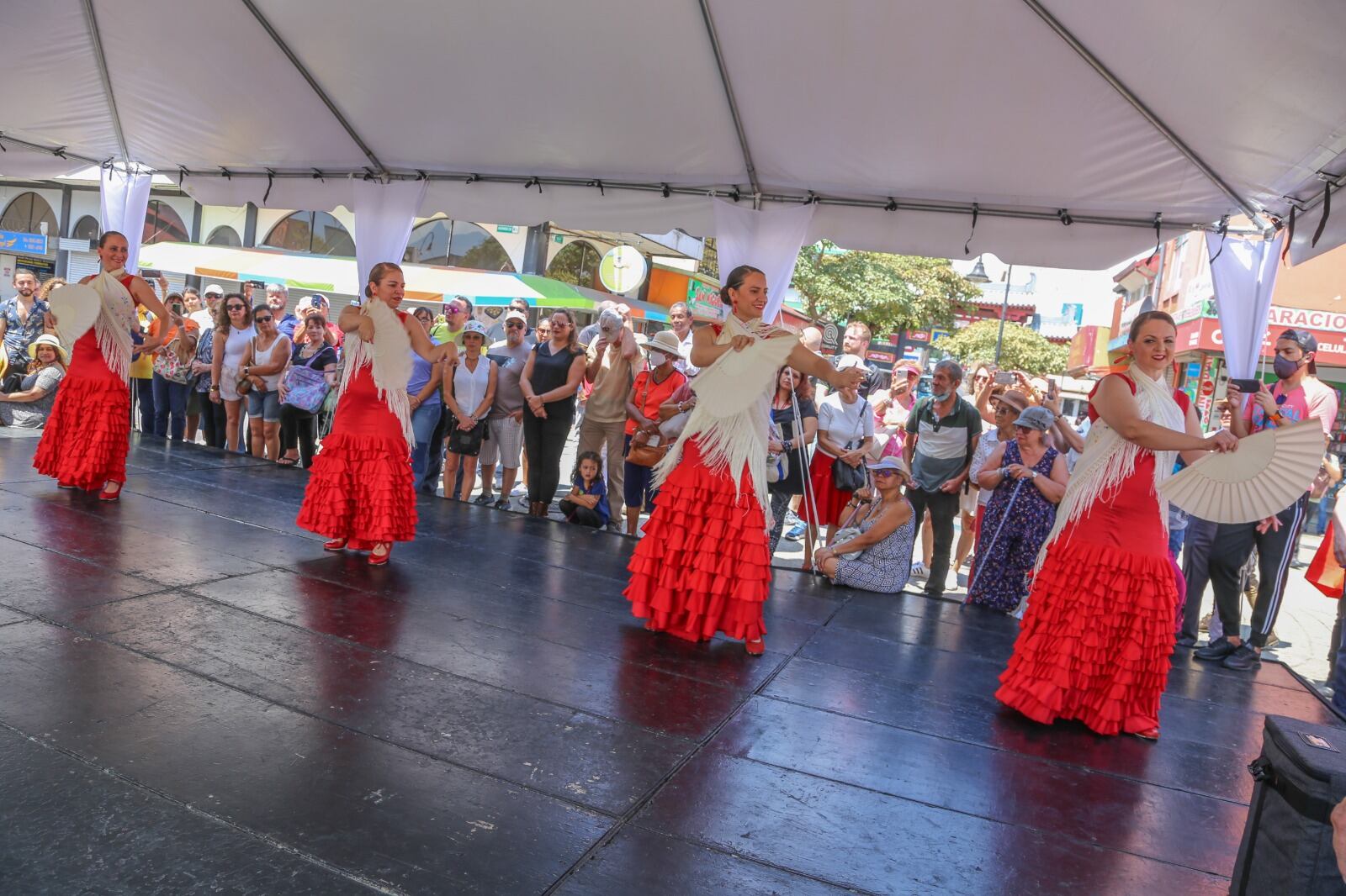 Feria gastronómica española barrio chino