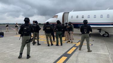 Sacan de Costa Rica a mexicano buscado por distribución de peligrosa droga