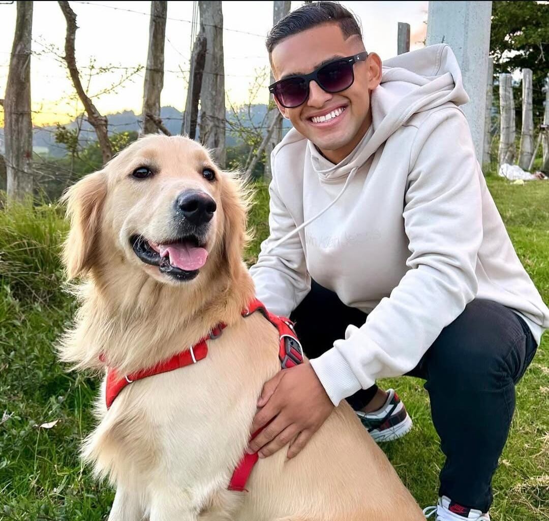 Geancarlo Castro nos presentó a Flash, su mascota, en las celebraciones del Día Mundial del Perro. Cortesía.
