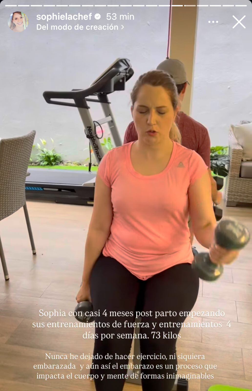 Sophia comparte su cambio físico como resultado de su disciplina y constancia.
