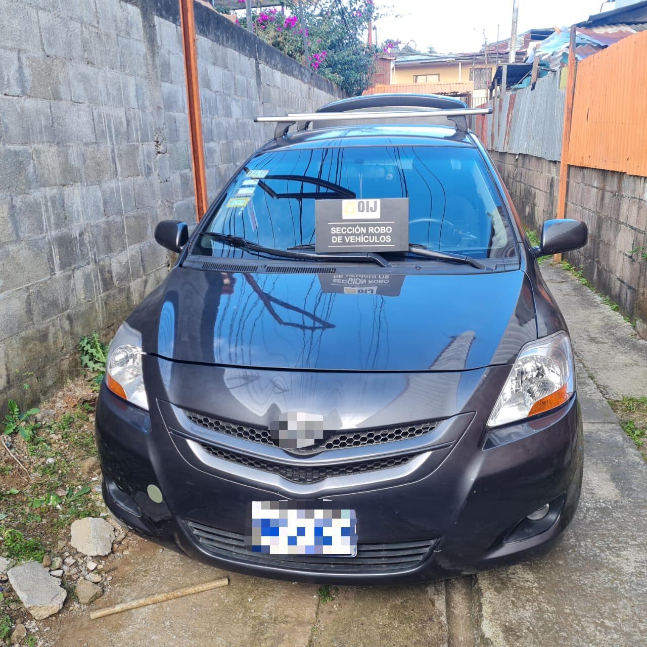 Detenido como sospechoso de robo de vehículo en La Unión. Foto OIJ.