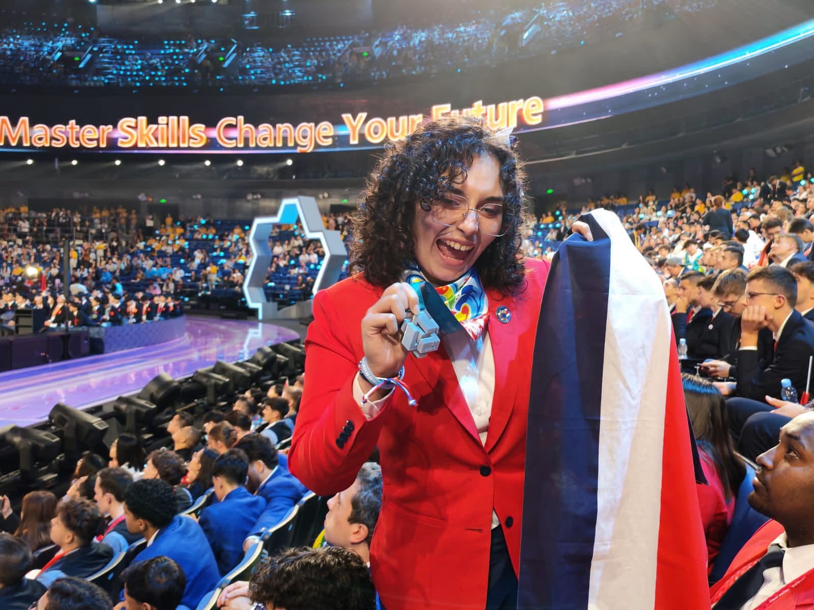 Costa Rica llegó hasta Shanghái, China, para medirse con jóvenes de diferentes partes del mundo en WorldSkills 2026 (Mundial de Habilidades 2026), y lo hizo con la delegación más grande que ha presentado el Instituto Nacional de Aprendizaje (INA), 11 participantes