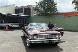 Así luce este Ford Galaxie 1964, joya para amantes de los clásicos