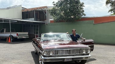 Así luce este Ford Galaxie 1964, joya para amantes de los clásicos