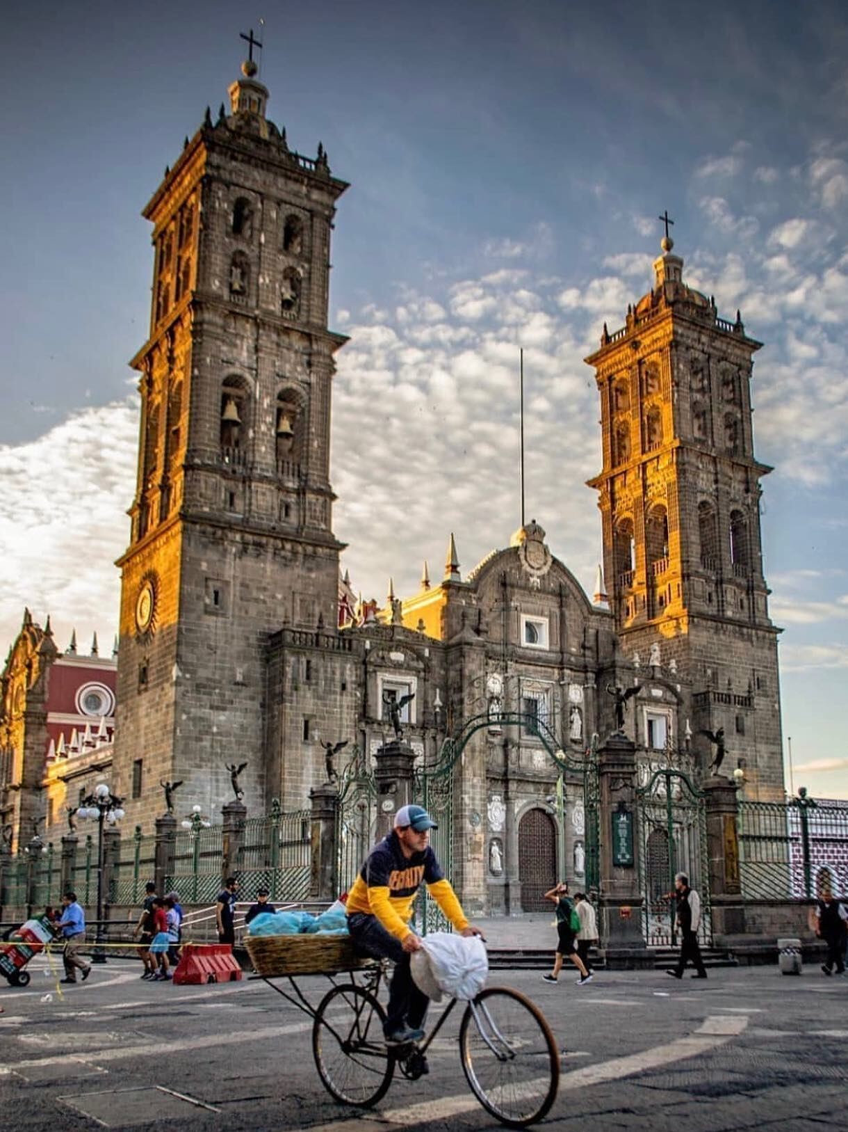 Lo llevamos 7 días gratis a México para que disfrute, entre otras, de Ciudad de México y Puebla, entre el 31 de octubre y el 6 de noviembre.