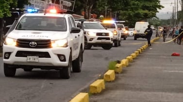 Sábado sangriento: asesinan a joven de 24 años de varios balazos