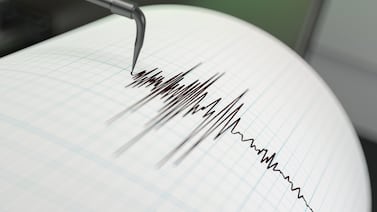 Cinco minutos después del temblor, se vino una fuerte réplica de 4,1 grados