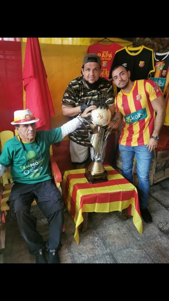 Bernardo Acosta, aficionado del Herediano