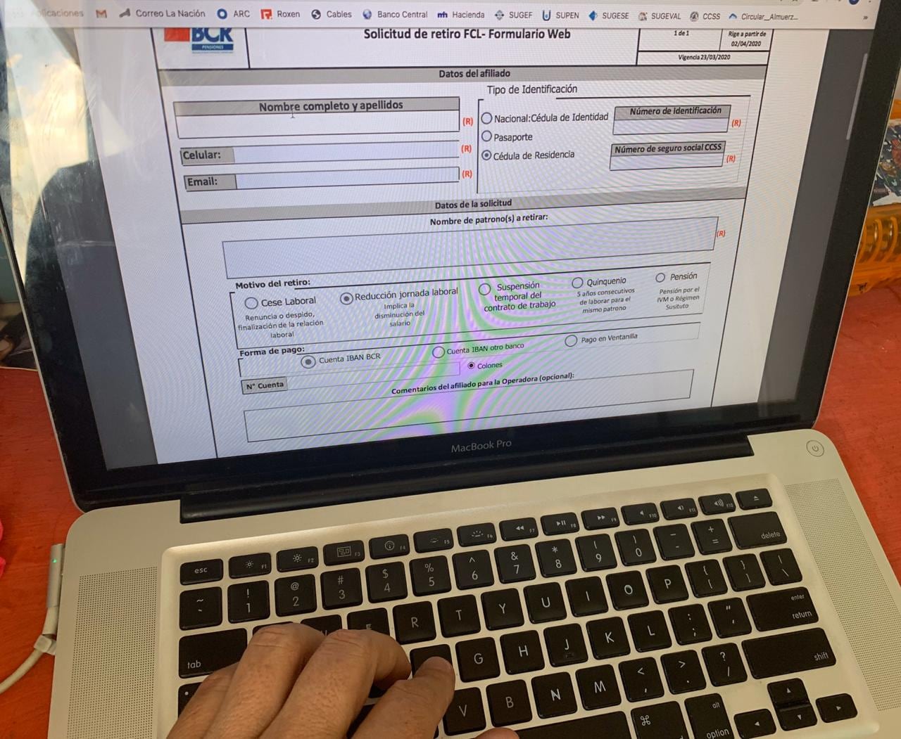 Las OPC tienen la prioridad de tramitar retiros del FCL mediante medios electrónicos, como medida preventiva contra el coronavirus. Foto: Óscar Rodríguez