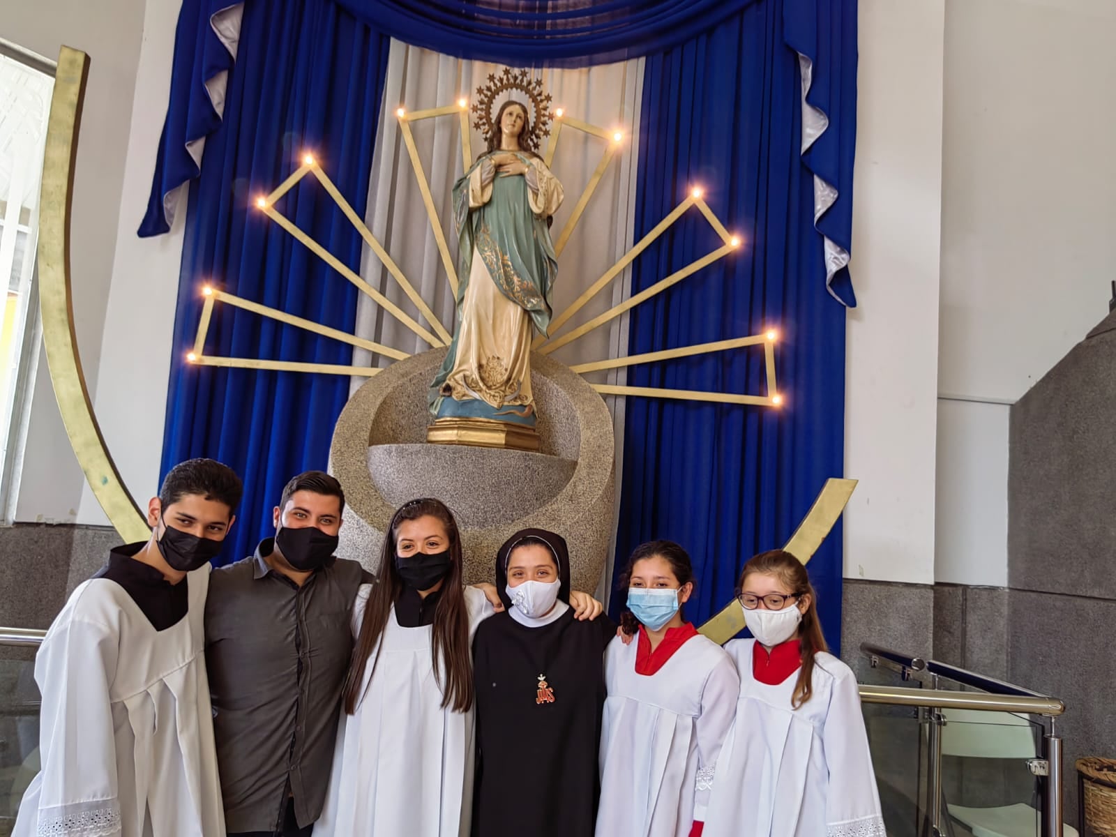 A la hermana Vanessa María Quesada Monge, nativa de San Josecito de Alajuelita y quien gran parte de sus 25 años sirvió en la parroquia de Concepción de Alajuelita, le ofrecieron la misa de ese domingo 6 de marzo