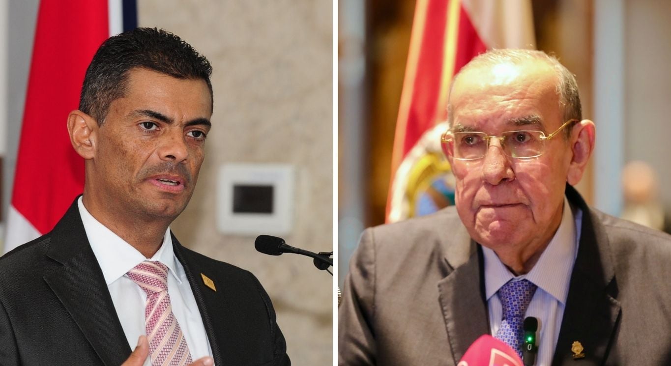 A la izquierda el fiscal general, Carlo Díaz, a la derecha el presidente de la Asamblea Legislativa, Rodrigo Arias.