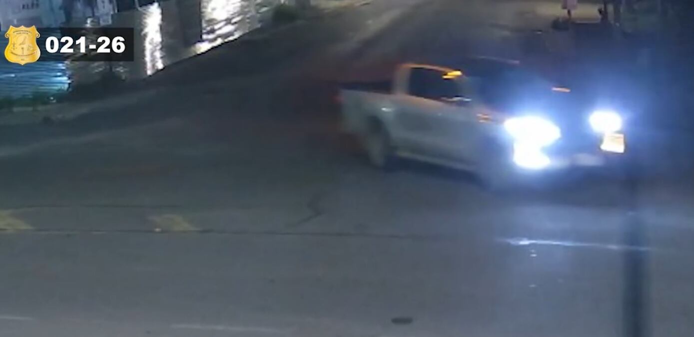 Este fue el carro que los sujetos le robaron al adulto mayor.