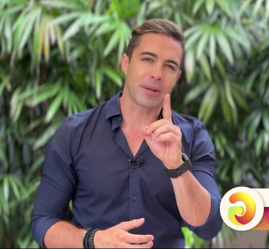 Ítalo Marenco, presentador de Giros