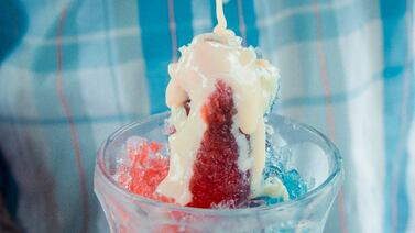 Nicaragüense es la sensación de Upala por sus copos únicos y deliciosos