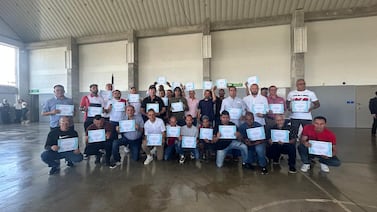 32 reos que buscan una segunda oportunidad recibieron curso de negocios y podrán emprender