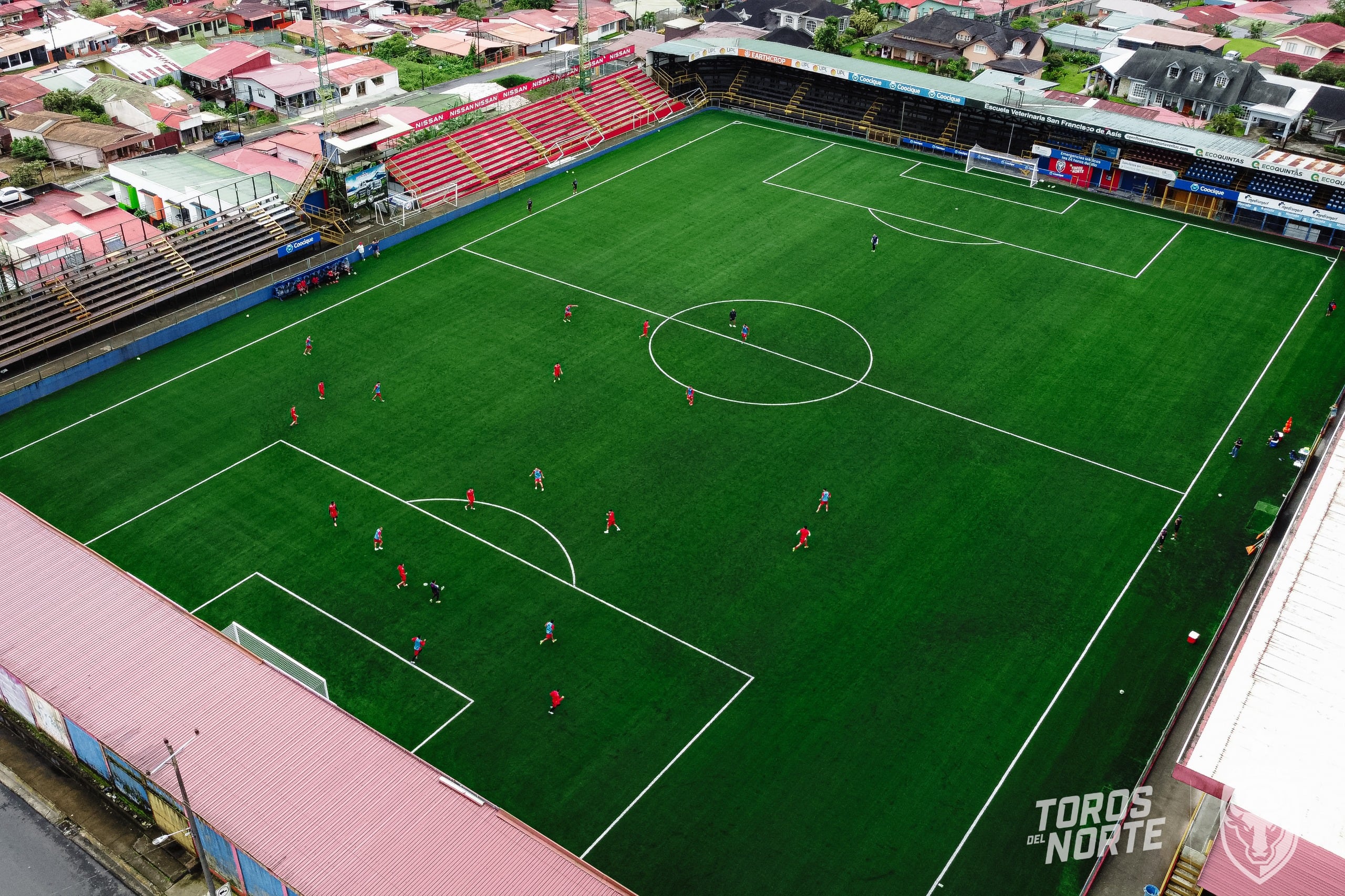 Estadio Carlos Ugalde Álvarez
AD San Carlos 
Nueva gramilla sintética
14 de junio del 2025
Cortesía: AD San Carlos