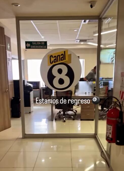 Luego de varios días fuera del aire y tras superar una delicada situación de salud, el presentador Julio Solís regresó el martes a Multimedios.