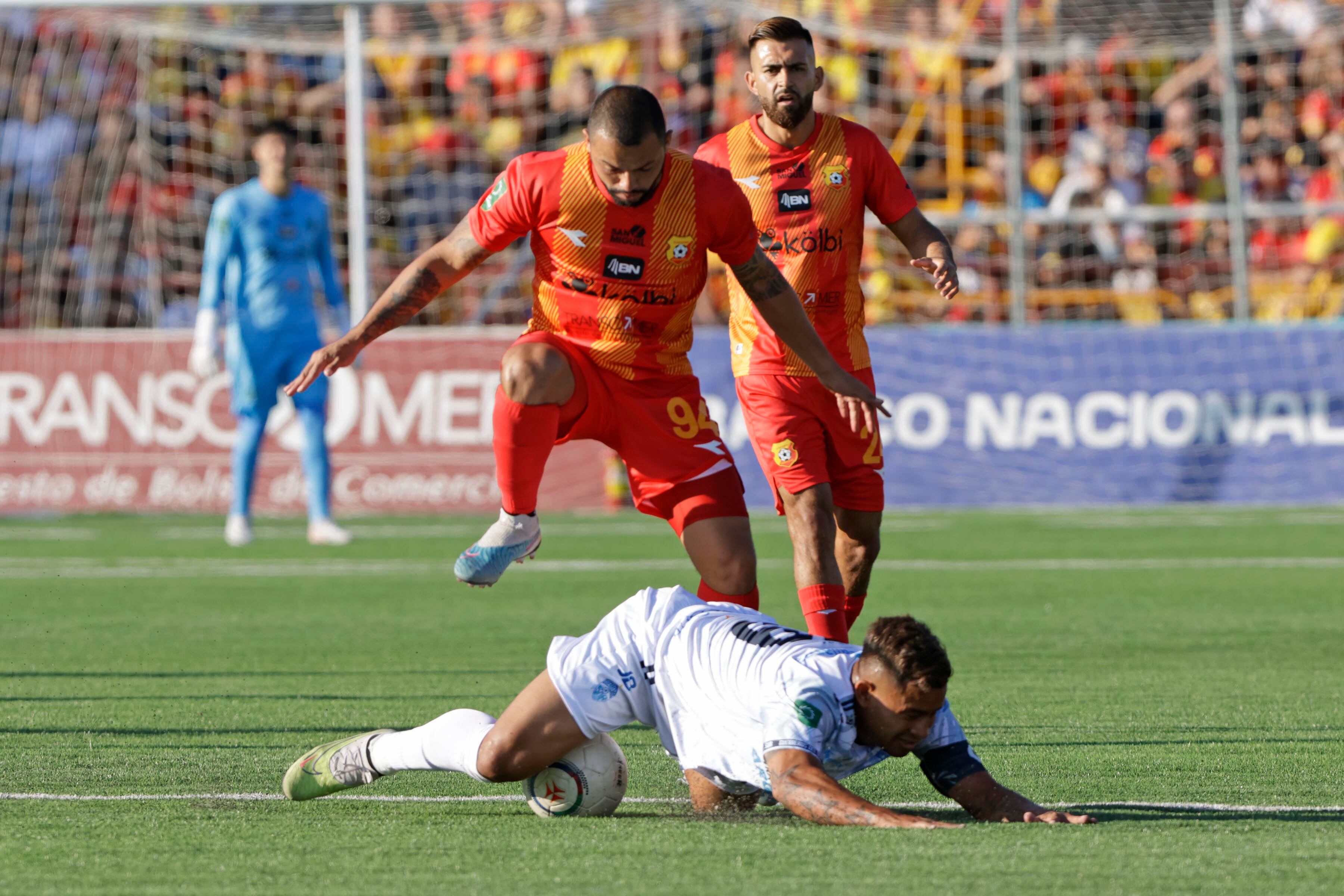 Heredia Pérez Zeledón