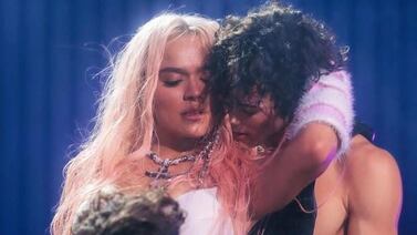 Karol G enloqueció a sus fans en Venezuela cuando cantó icónico tema de grupo venezolano