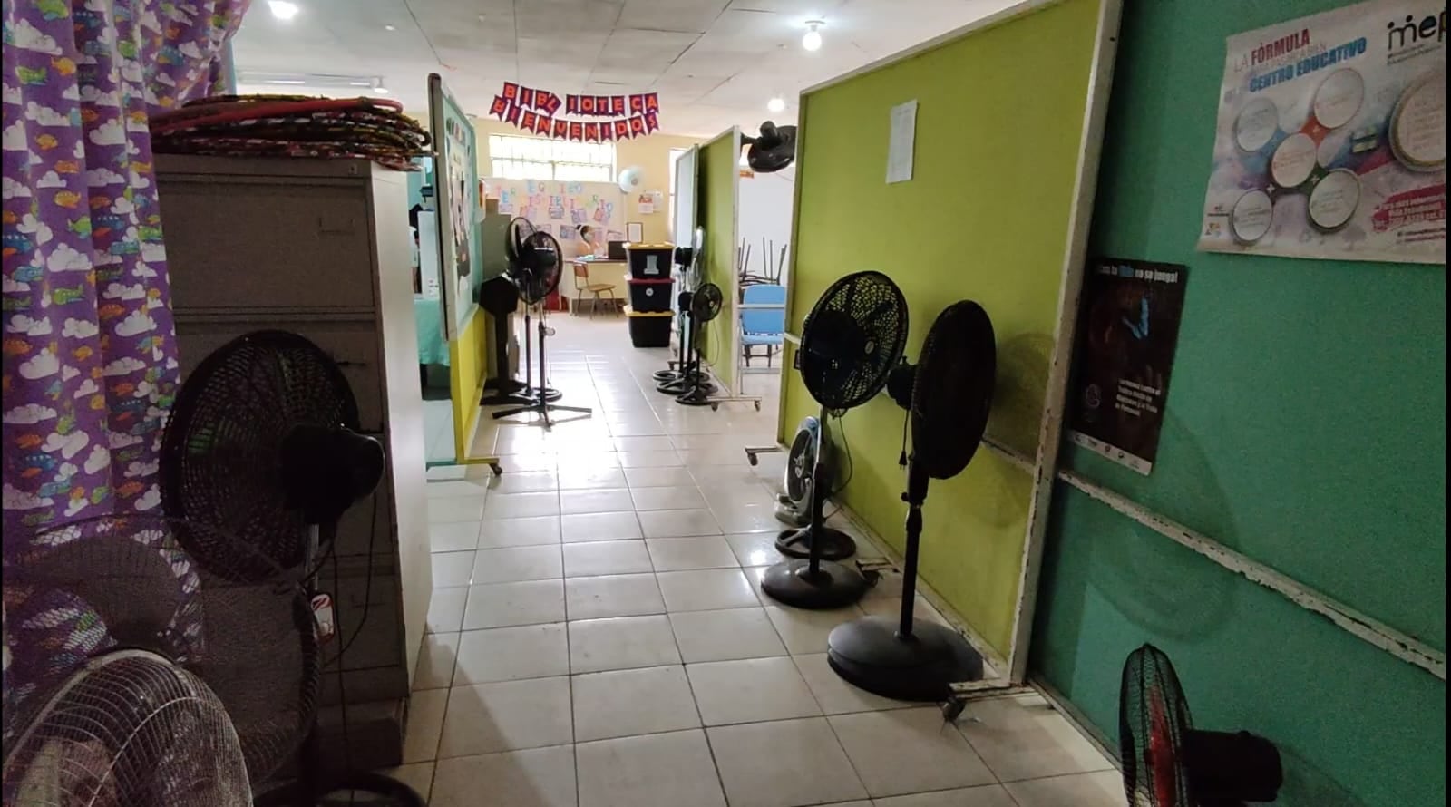 La escuela de barrio Limoncito de Limón está en terribles condiciones.