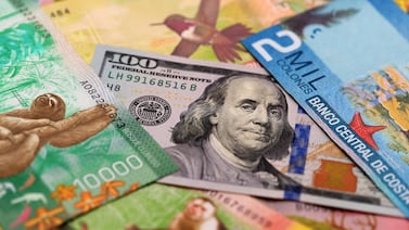 El dólar está por el suelo en Costa Rica y no van a creer quién es el culpable