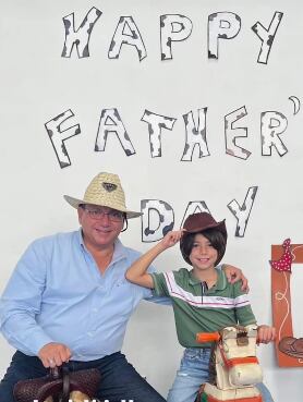 Ginnés Rodríguez y sus hijos Luciana y Marcelo