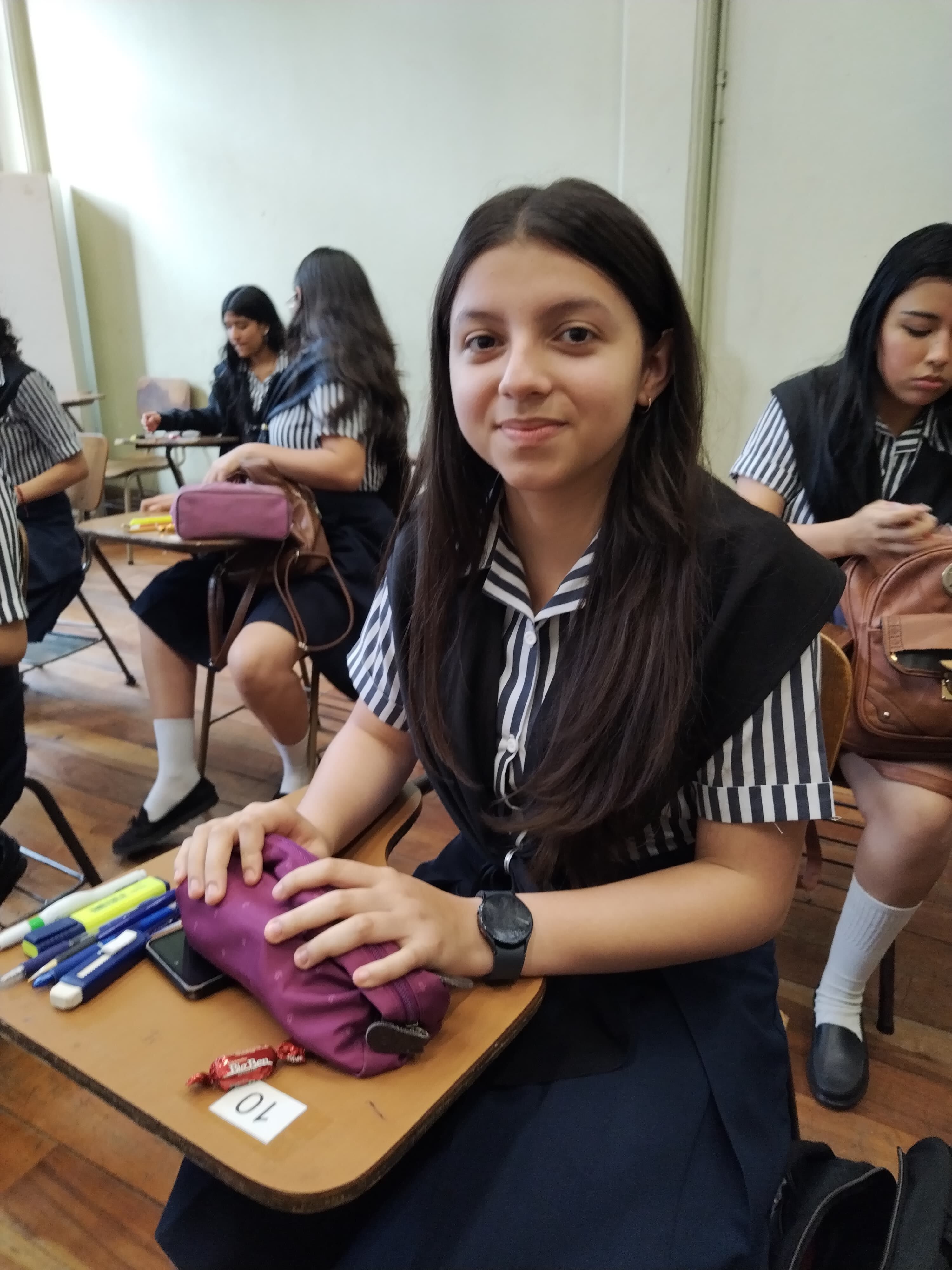 La futura piloto nacida en Chinandega, Yeimy Velásquez Arauz, nos confirma que está muy ilusionada con entrar el otro año a la universidad y así continuar conquistando el mundo y transformando sus sueños en realidad.