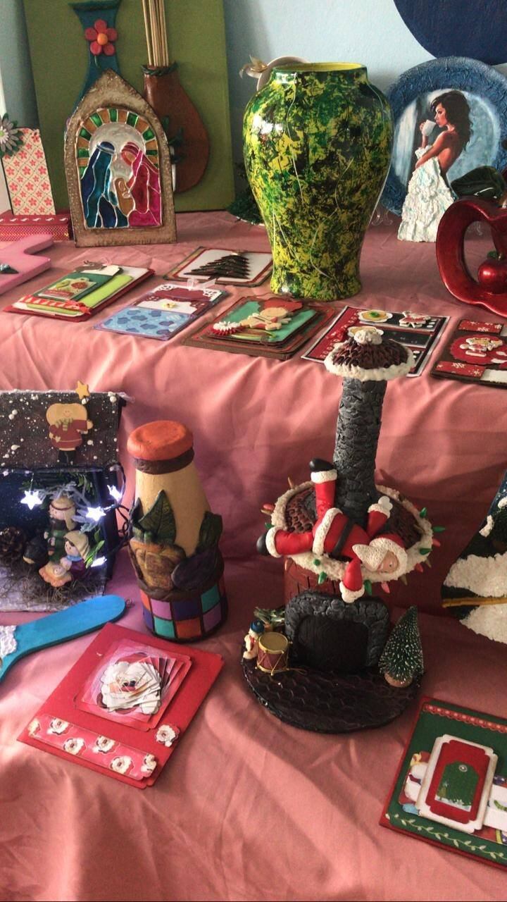 Mujeres refugiadas realizan Feria Latino Emprendedora