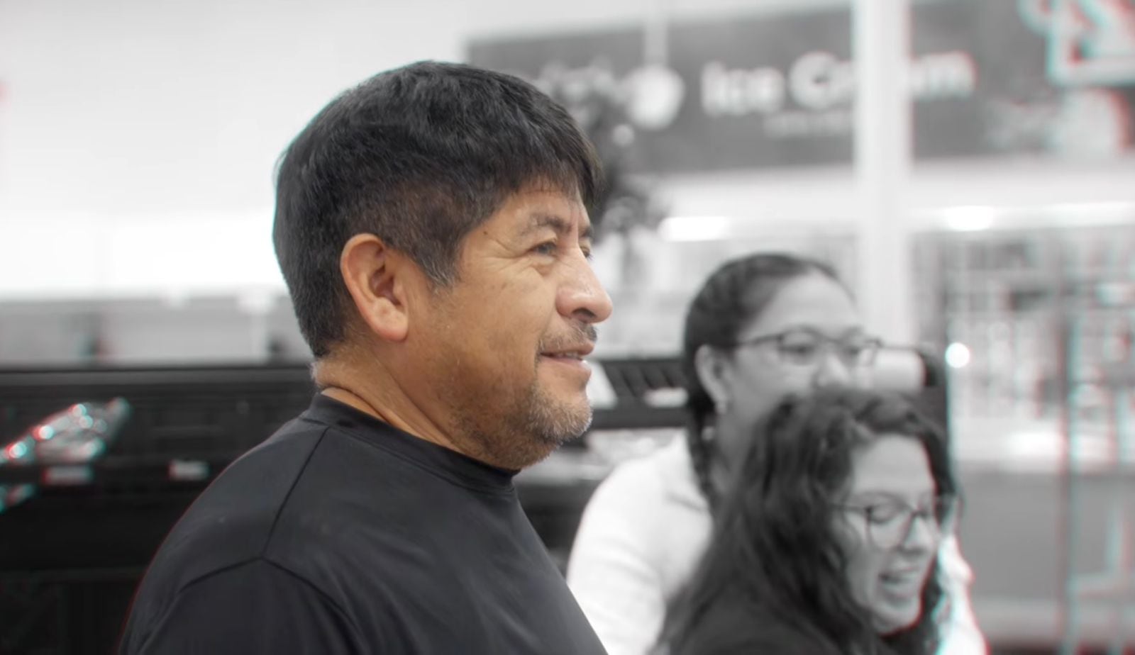 Juan, participante del reto de MrBeast, se volvió viral por su resistencia.