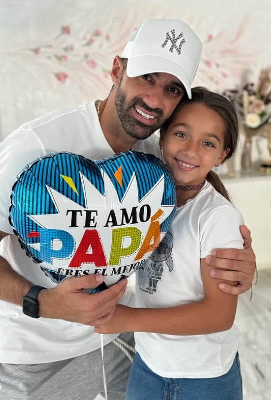 Toni Costa en su cumpleaños número 42.