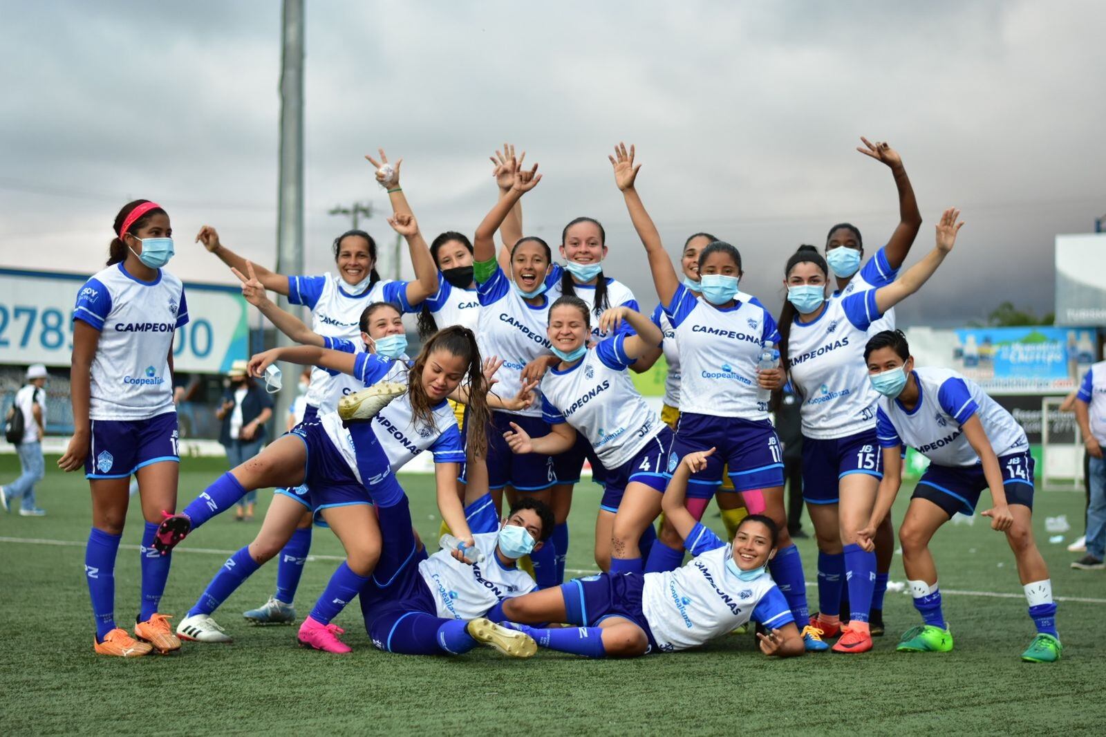Pérez Zeledón - Fusión potrero. Prensa PZ.