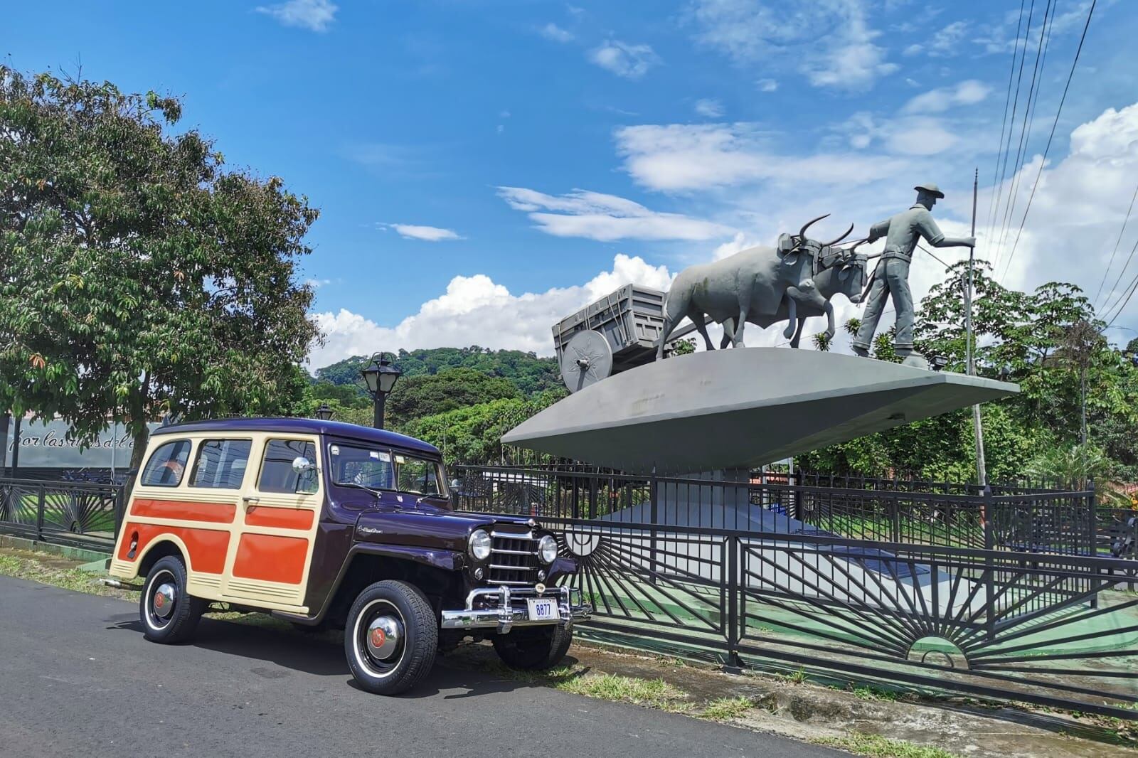 Willys Overland Station Wagon de 1953, propiedad de Luis Benavides. Cortesía.
