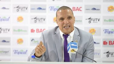 Panameños Gustavo Herrera y Newton Williams llegan a Saprissa a meter miedo en el Apertura