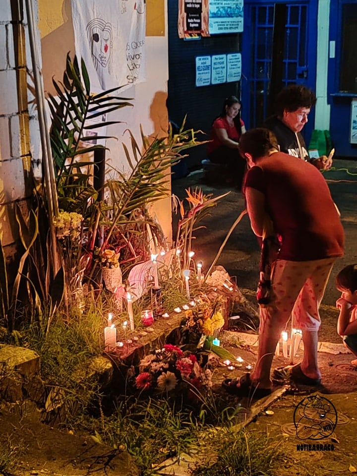 Vigilia en honor a Nadia Peraza. Foto Notibarraco.