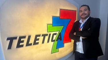Periodista de Teletica Deportes enfrenta duro momento en su vida personal