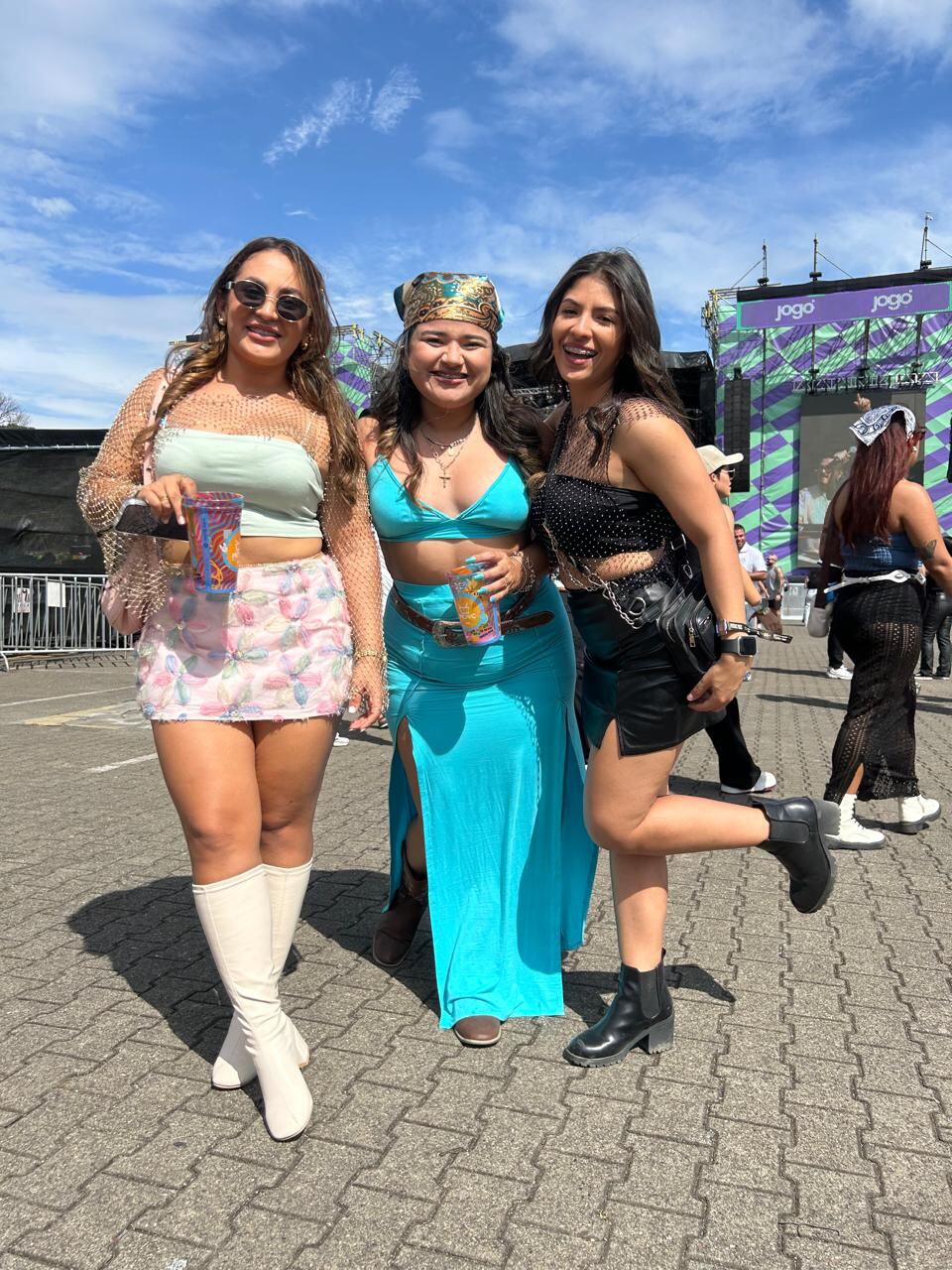 Shirley Garnier, Jennifer Garnier y Annie Ordóñez son vecinas de Liberia y llegaron a disfrutar del Festival Picnic.