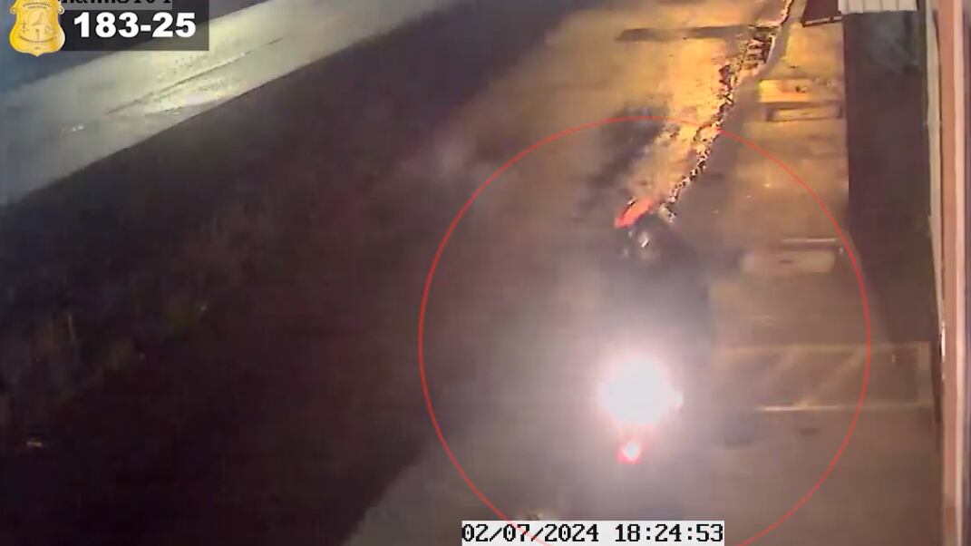 Elvin David Hadges Quirós, de 31 años, fue asesinado por al menos dos motociclistas que quedaron grabados y son buscados por las autoridades judiciales. Foto: OIJ