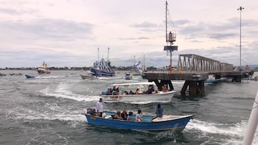 Procesión de la Virgen del Mar tuvo un brillo especial este año ¿será un buen augurio?
