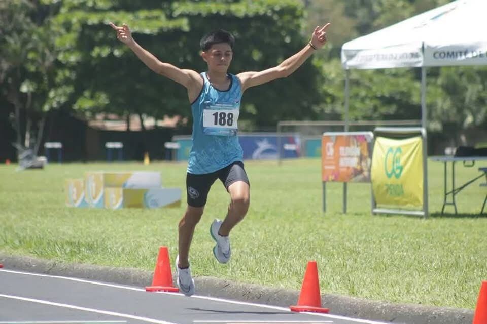El atleta Brigan Montoya, de 19 años falleció en un accidente de tránsito