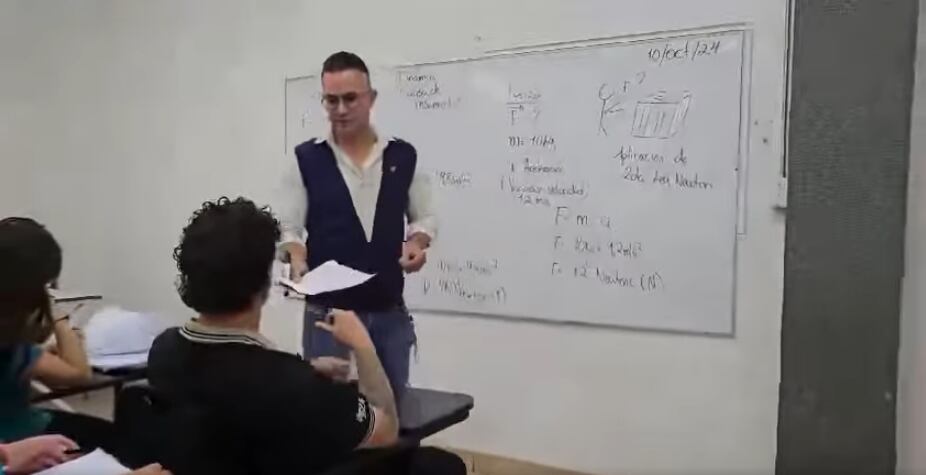 En el colegio de Gravilias redujeron los minutos de las lecciones