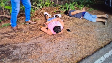 Detienen a 3 hombres sospechosos de robar combustible por medio de toma ilegal en Siquirres