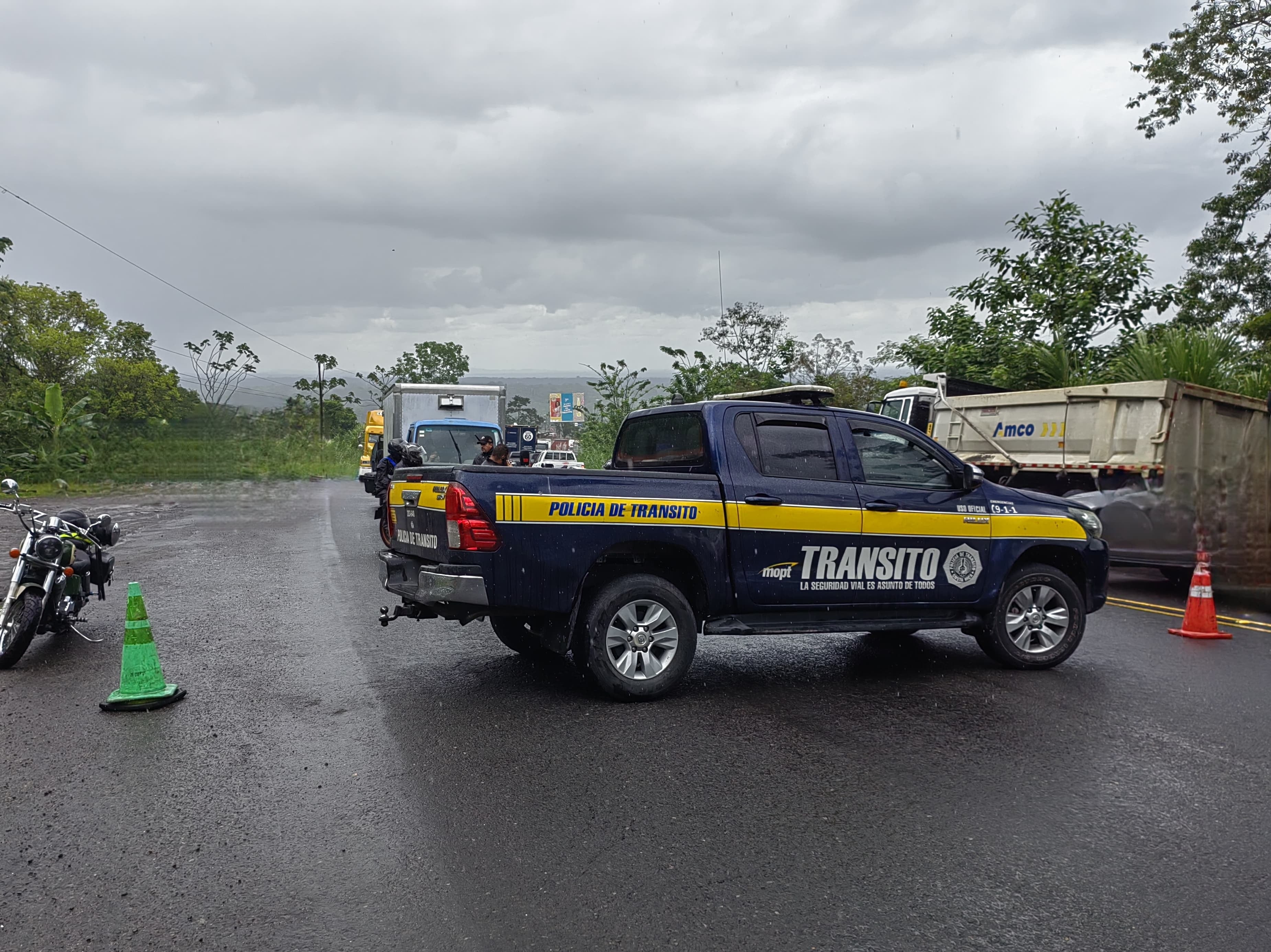 El MOPT cerró la ruta 23 de forma preventiva hasta este sábado 24 de mayo.