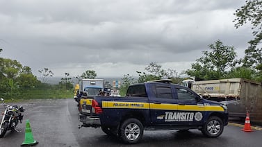 Cierre total en la ruta 32 por caída de material y fuertes lluvias en el Zurquí