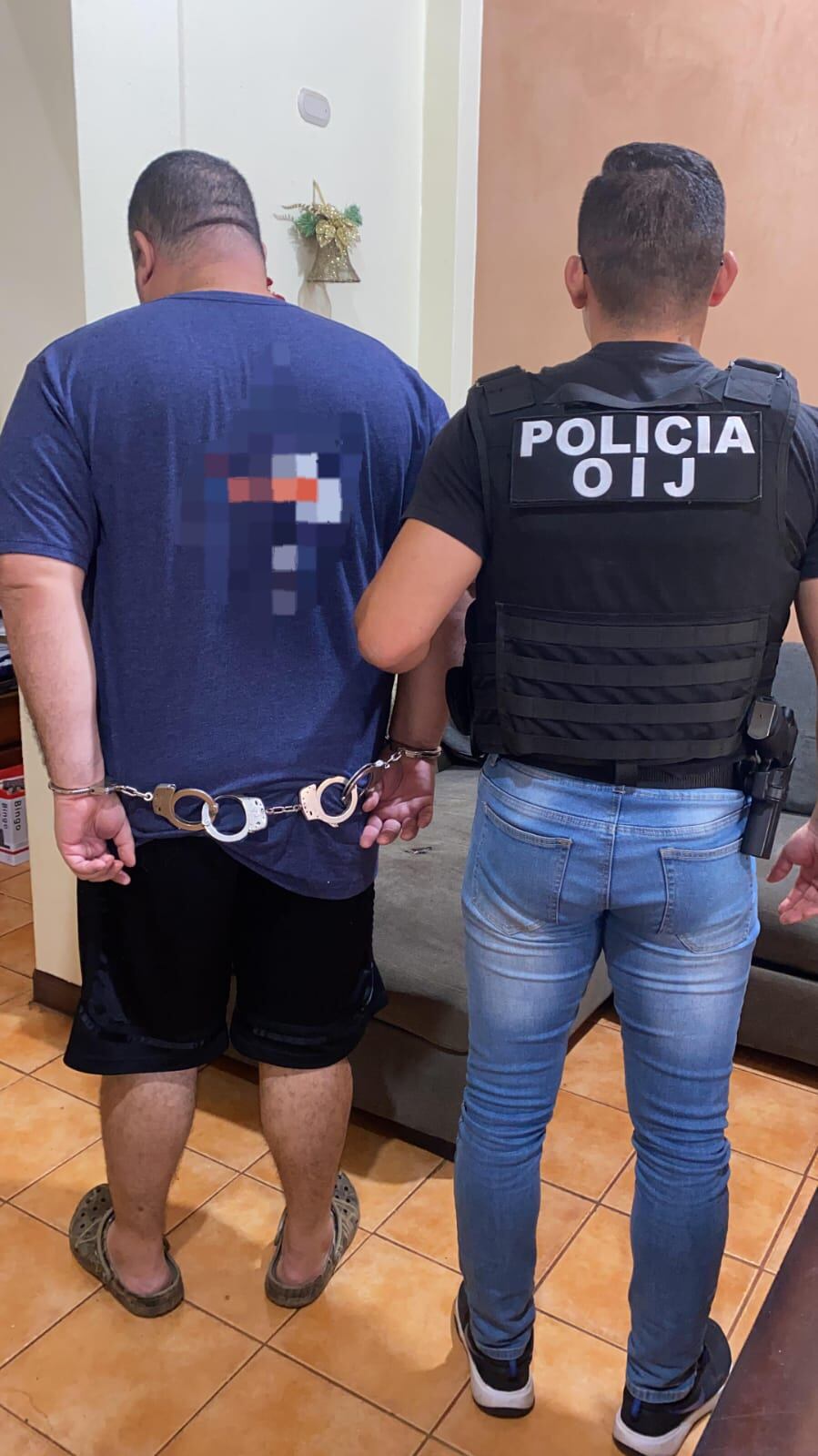 Guevara, de 46 años, fue detenido por sus propios compañeros de trabajo.