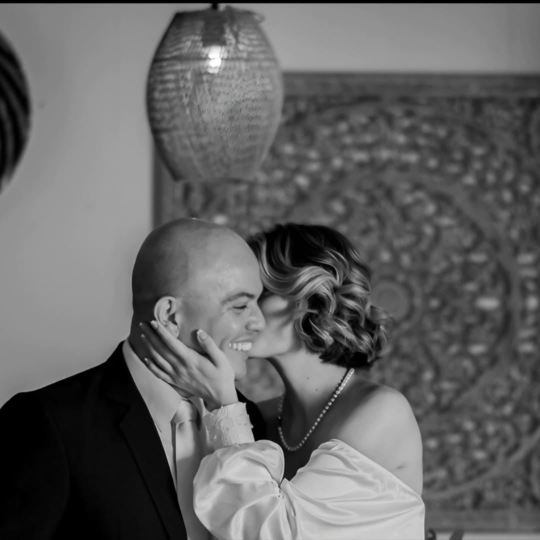 Mauricio Astorga y Katherine Campos celebran este lunes 17 de marzo un día muy especial para ellos