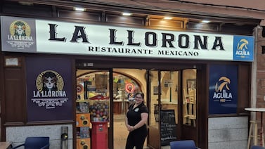 Tica pasó de vivir en un precario en San José, a abrir su propio restaurante en España