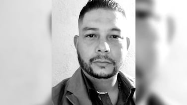Motociclista que murió atropellado por conductor que se fugó, regresaba de ver a su hijo menor