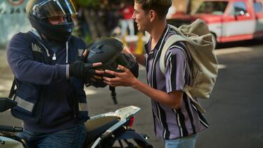 ¿Viaja en Uber Moto o DiDi Moto? Esto pasaría si sufre un accidente