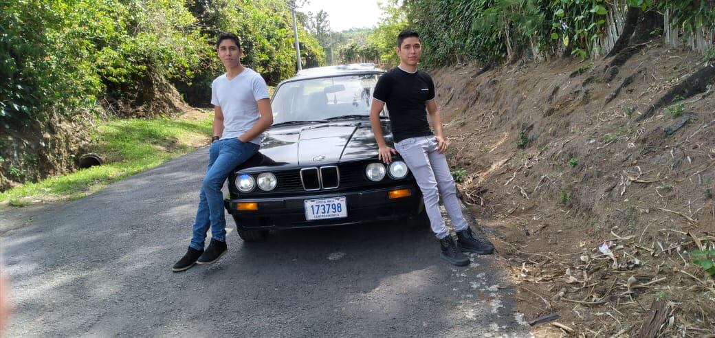 Andrés y Jeremy todavía tienen muchos planes para la nave. Foto: Cortesía.